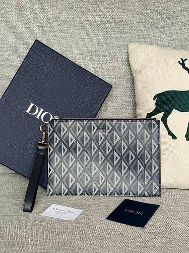 LUXURY BAGS AND WALLET SUPPLIER
